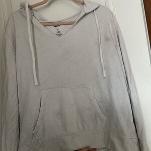 Cozy White Hoodie with Front Pocket